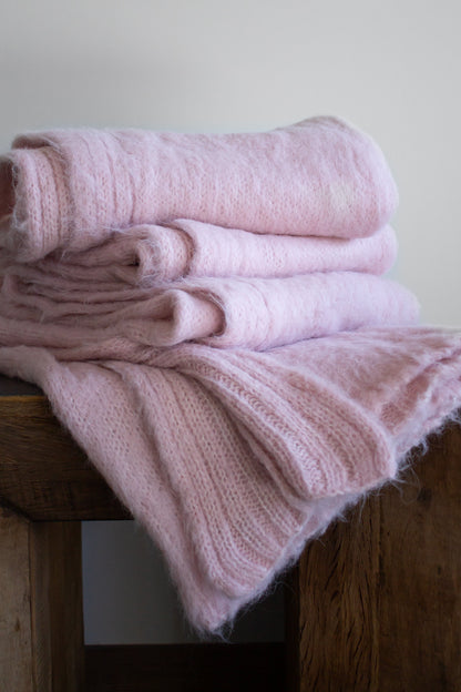 Manta Alpaca Suri Rosa 140x230 cms