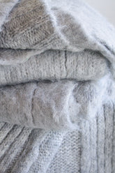 Manta Alpaca Suri Peinada Gris Perla 140x190 cms